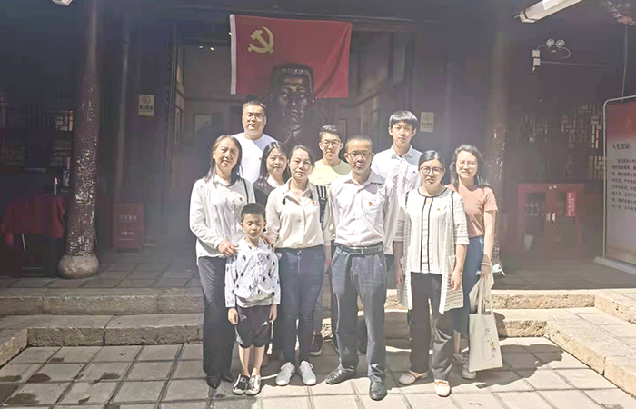 機(jī)關(guān)第二、三、四黨支部聯(lián)合開展黨史教育主題黨日xiao.jpg